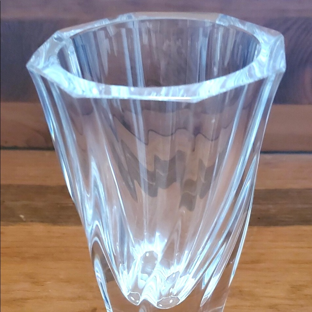 Glass Vase - Picture 2 of 4
